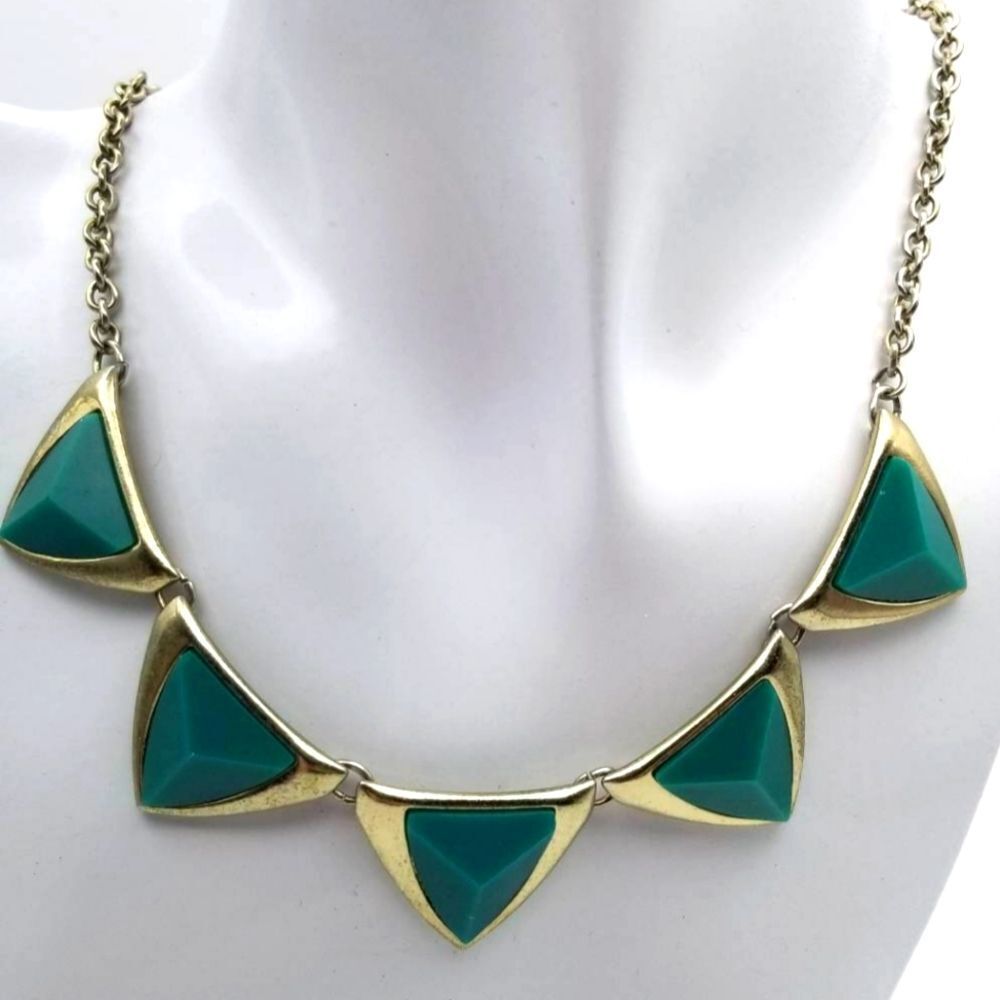 Nights like these statement necklace‎